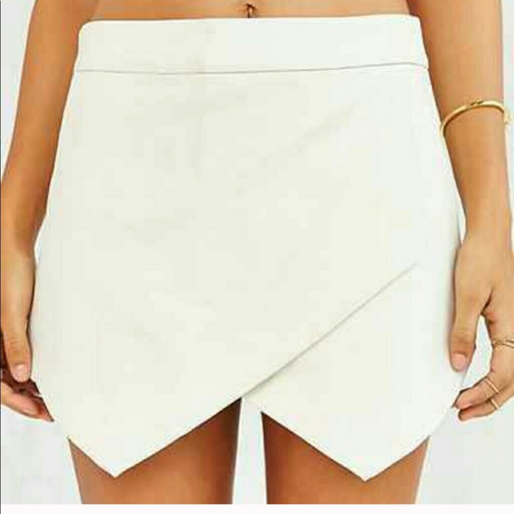 White leather envelope skirt